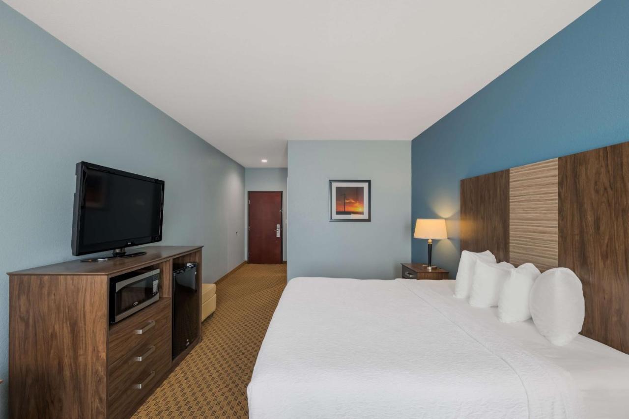 Best Western South Plains Inn & Suites Levelland Bagian luar foto